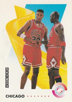 1991-92 SkyBox #462 Michael Jordan / Scottie Pippen Front