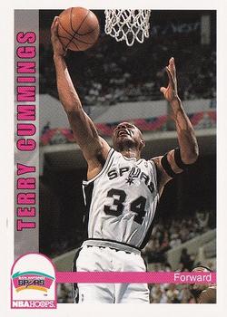 1992-93 Hoops #206 Terry Cummings Front