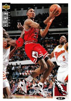 1994-95 Collector's Choice #33 Scottie Pippen Front