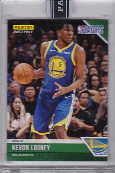 2018-19 Panini Instant NBA - Playoffs Team Sets Green #94 Kevon Looney Front