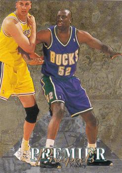 1994-95 SP #17 Eric Mobley Front