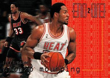 1995-96 Fleer - End 2 End #11 Alonzo Mourning Front