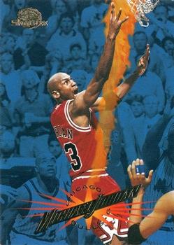 1995-96 SkyBox Premium #15 Michael Jordan Front