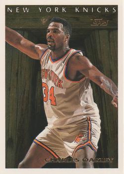 1995-96 Topps - Pan for Gold #PFG7 Charles Oakley Front