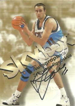 1998-99 SkyBox Premium - Autographics #NNO Zydrunas Ilgauskas Front