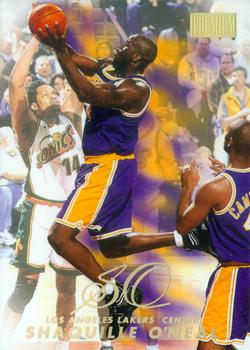 1998-99 SkyBox Premium #21 Shaquille O'Neal Front