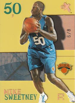 2003-04 E-X - Essential Credentials Future #95 Mike Sweetney Front