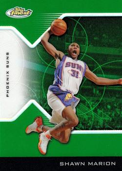 2004-05 Finest - Refractors Green #40 Shawn Marion Front