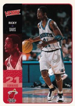 2000-01 Upper Deck Victory #24 Ricky Davis Front