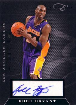 2010-11 Panini Elite Black Box - Signatures #4 Kobe Bryant Front