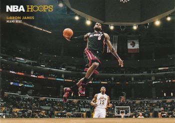 2012-13 Hoops - Courtside #14 LeBron James Front