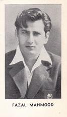 1956 D.C.Thomson The World's Best Cricketers (Hotspur) #7 Fazal Mahmood Front
