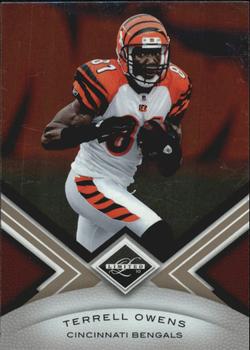 2010 Panini Limited #22 Terrell Owens  Front