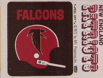 1972 Fleer Football Patches #NNO Atlanta Falcons Helmet / New England Patriots Name Front