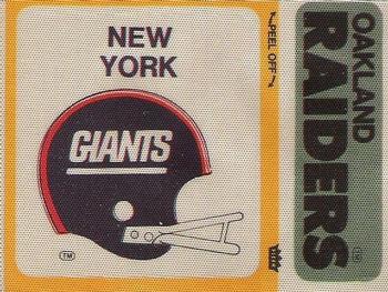 1976 Fleer Football Patches #NNO New York Giants Helmet / Oakland Raiders Name Front