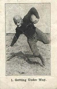 1926 Shotwell Candy Red Grange (Ad Back) #1 Getting Under Way Front