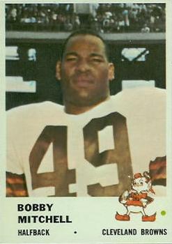1961 Fleer #12 Bobby Mitchell Front