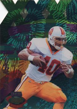 1996 Playoff Illusions - XXXI Spectralusion #32 Mike Alstott Front