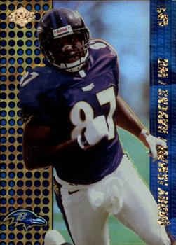 2000 Collector's Edge T3 - HoloPlatinum #13 Qadry Ismail Front