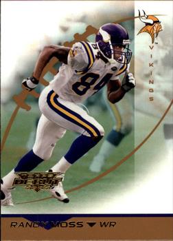 2002 Topps Debut #8 Randy Moss Front