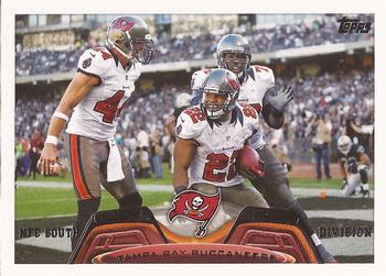 2013 Topps #323 Tampa Bay Buccaneers Front