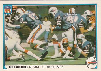1983 Fleer Team Action #5 Moving to the Outside Front