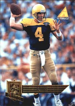1995 Pinnacle Club Collection #94 Brett Favre Front