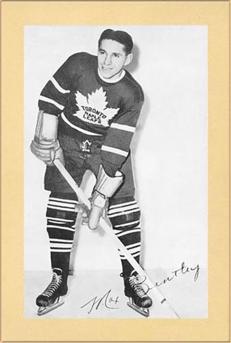 1944-64 Bee Hive Hockey Photos (Group 2) #NNO Max Bentley Front