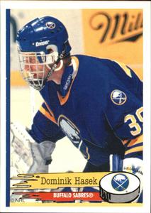 1995-96 Panini Stickers #154 Dominik Hasek Front