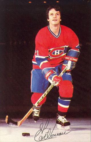1983-84 Montreal Canadiens #NNO Guy Carbonneau Front