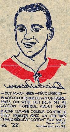 1962-63 York Peanut Butter Iron-On Transfers #22 Dickie Moore Front