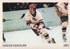 1974-75 Williams Hockey (Swedish) #283 Hockeyskolan - Puckforing Front