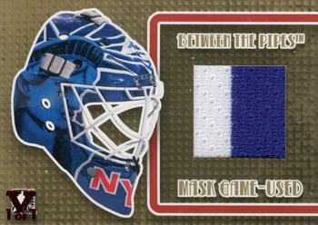 2015-16 In The Game Final Vault - 2006-07 In The Game Between The Pipes Mask Game-Used Gold (Red Vault Stamp) #MGU-11 Henrik Lundqvist Front