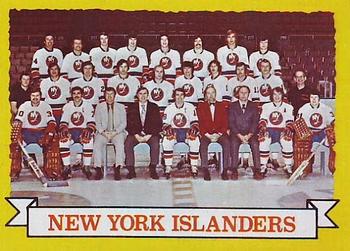 1973-74 Topps #101 New York Islanders Team Front
