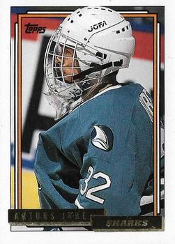 1992-93 Topps - Gold #25 Arturs Irbe Front
