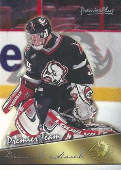 1999-00 Topps Premier Plus - Premier Team #PT10 Dominik Hasek Front