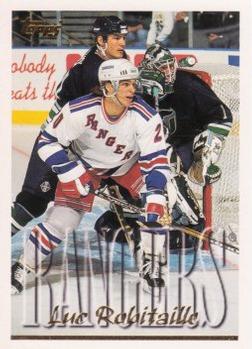 1995-96 Topps #352 Luc Robitaille Front