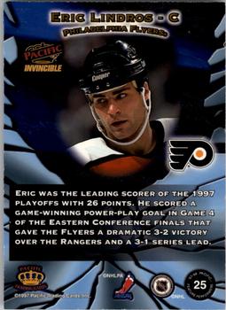 1997-98 Pacific Invincible - Feature Performers #25 Eric Lindros Back