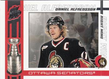 2003-04 Pacific Quest for the Cup #72 Daniel Alfredsson Front