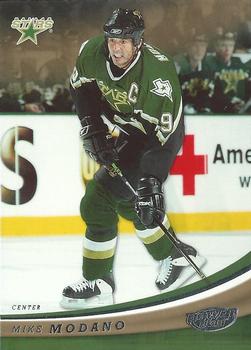 2006-07 Upper Deck Power Play #32 Mike Modano Front