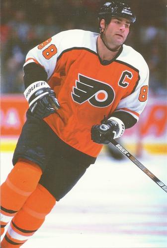 1998-99 Panini Photocards #NNO Eric Lindros Front
