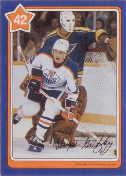 1982-83 Neilson Wayne Gretzky #42 Balance Exercise Front