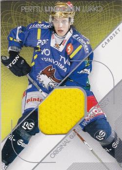 2011-12 Cardset Finland - Game Worn Jersey Exchange #NNO Perttu Lindgren Front