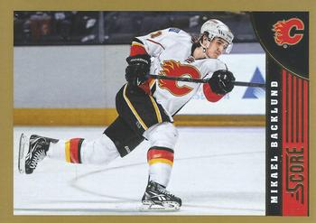 2013-14 Score - Gold #59 Mikael Backlund Front