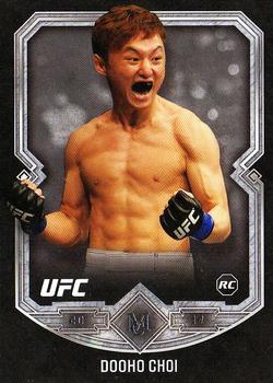 2017 Topps Museum Collection UFC #28 Dooho Choi Front