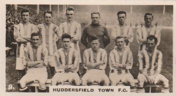 1927 British-American Tobacco Who's Who in Sports #9 Huddersfield Town Front