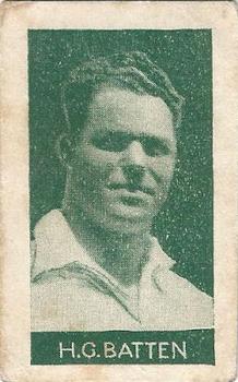 1925 A.W. Allen (Confectionery) Footballers #10 Bert Batten Front