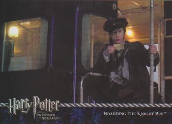 2004 Cards Inc. Harry Potter and the Prisoner of Azkaban #9 Boarding the Knight Bus Front