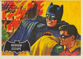 1966 O-Pee-Chee Batman (Black Bat Logo) #21 Narrow Escape Front