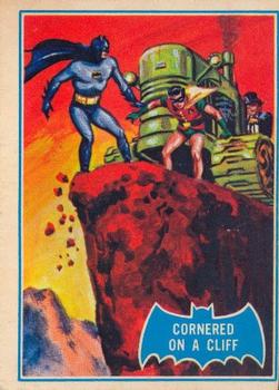 1966 O-Pee-Chee Batman Series B (Blue Bat Logo) #19B Cornered on a Cliff Front